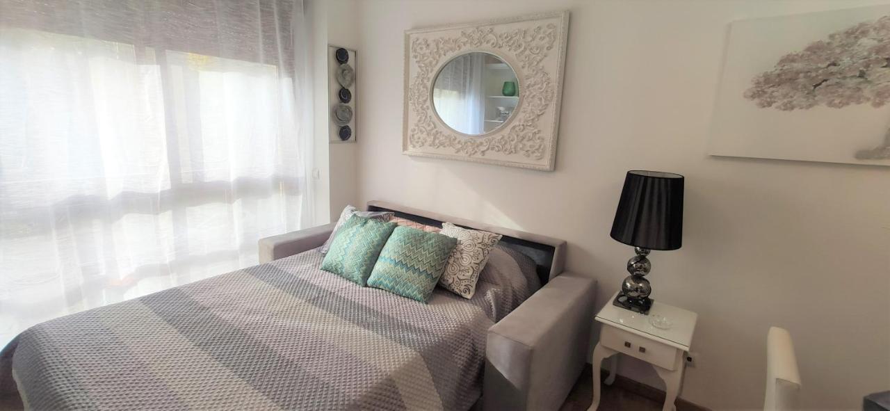 Campezo Airport Apartamento